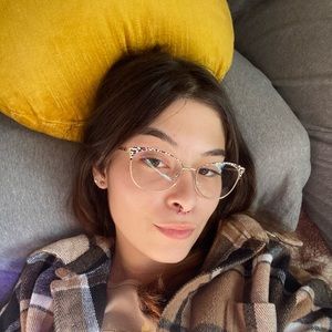 Meet your Posher, Carrissa